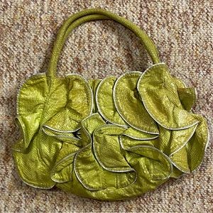 Vintage Sondra Roberts SR Squared green ruffle purse